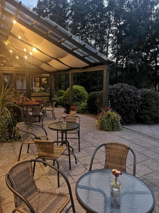 Вилла Cyprianowka Warszowice Экстерьер фото